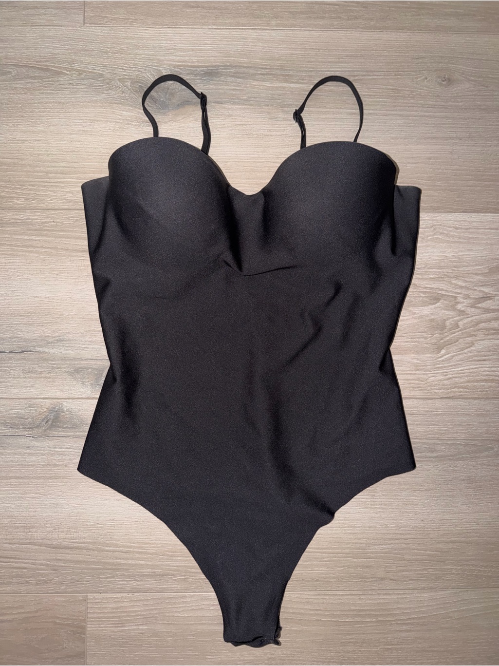 Skims Black Body Underwire Bodysuit